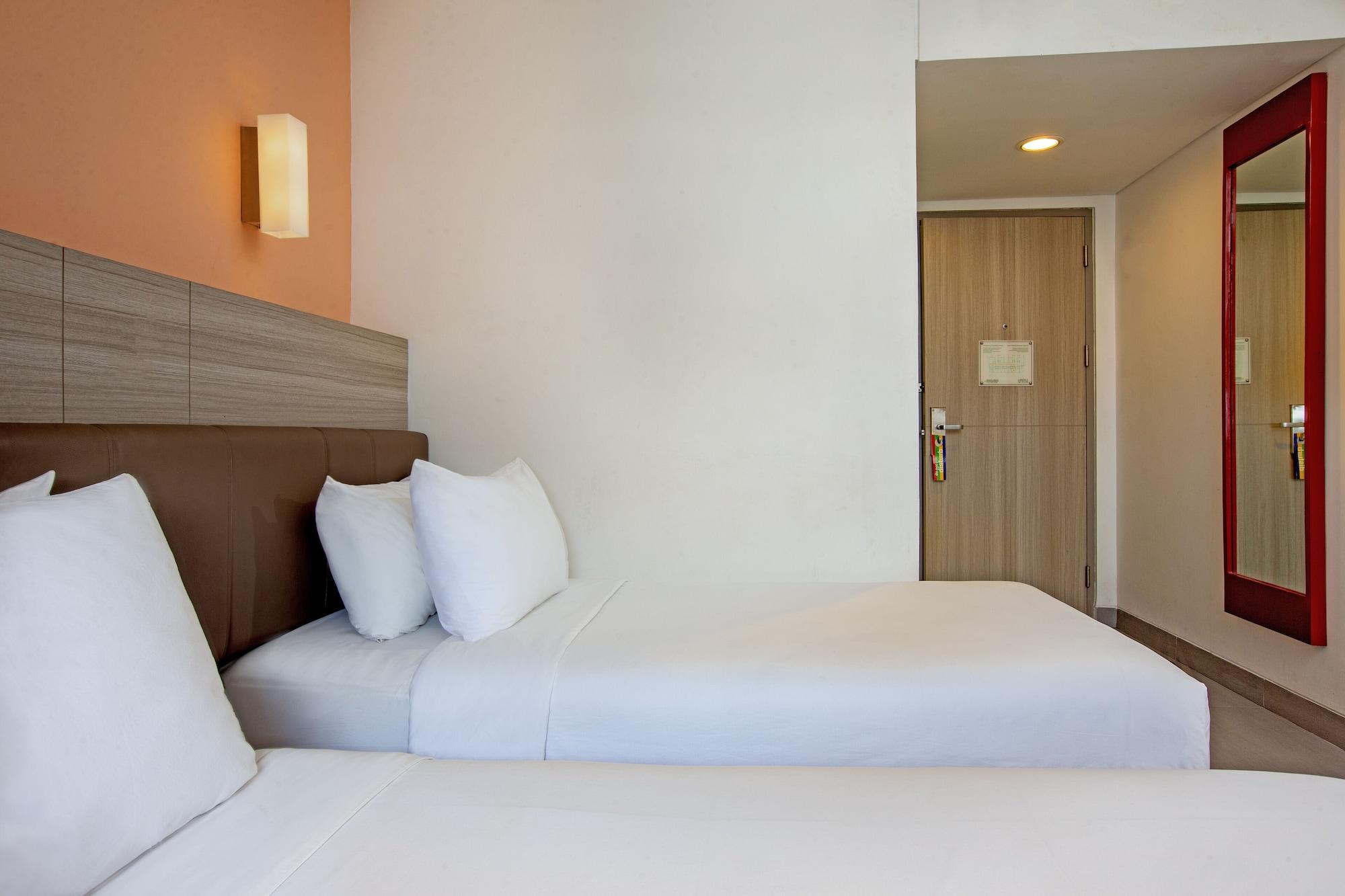 Carani Hotel Jogyakarta Zewnętrze zdjęcie