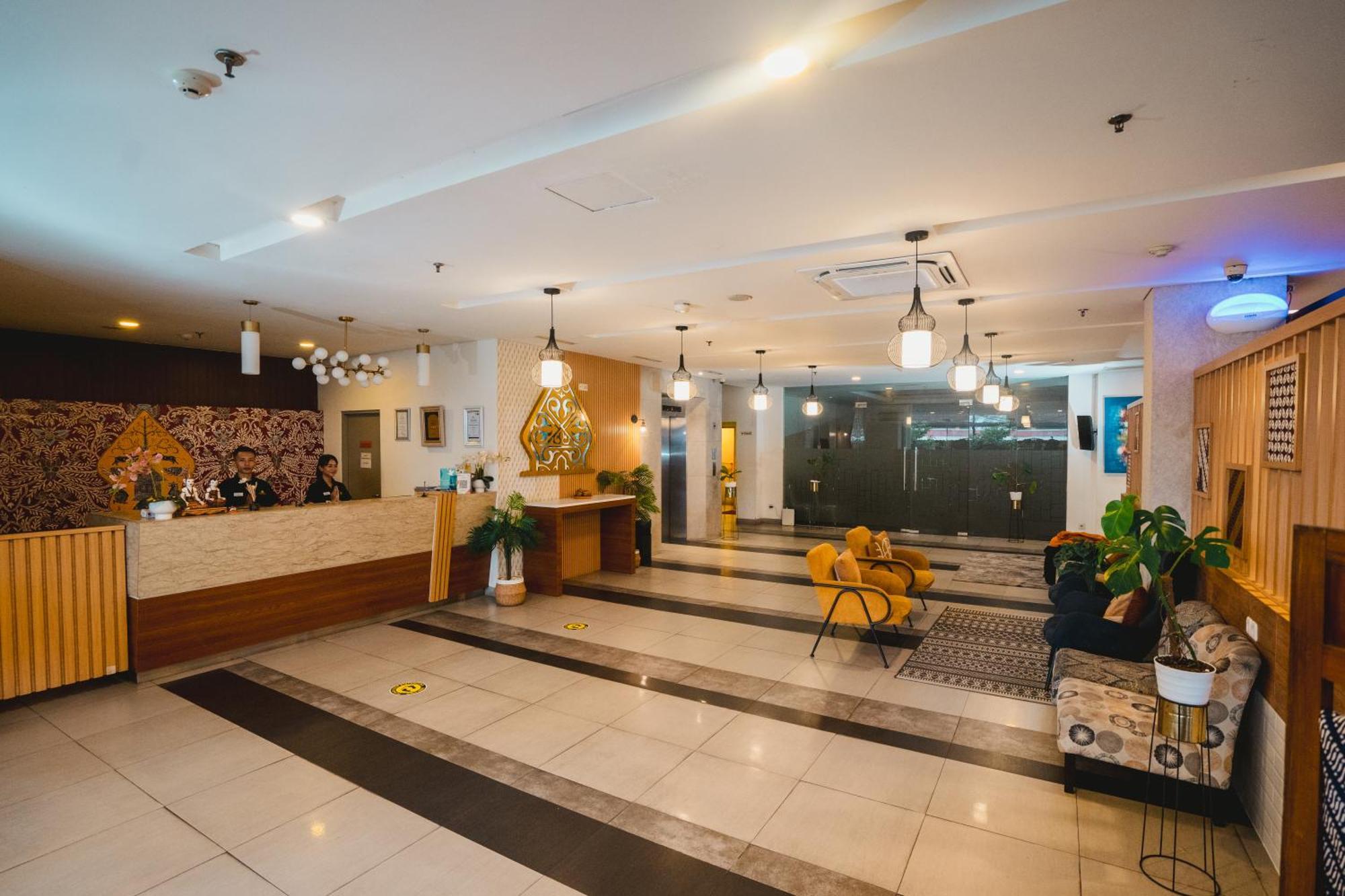 Carani Hotel Jogyakarta Zewnętrze zdjęcie