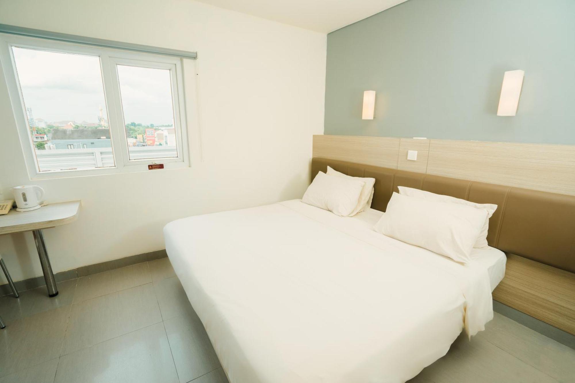 Carani Hotel Jogyakarta Zewnętrze zdjęcie